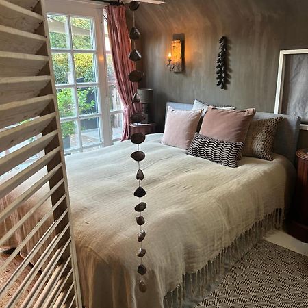 De Schuilhoek Private Guesthouse ブラリクム エクステリア 写真